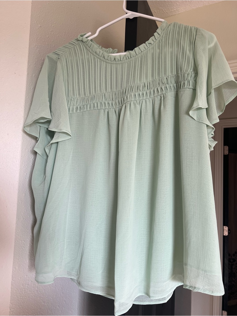 torrid Mint Green Ruffle Sleeve Pintuck Blouse